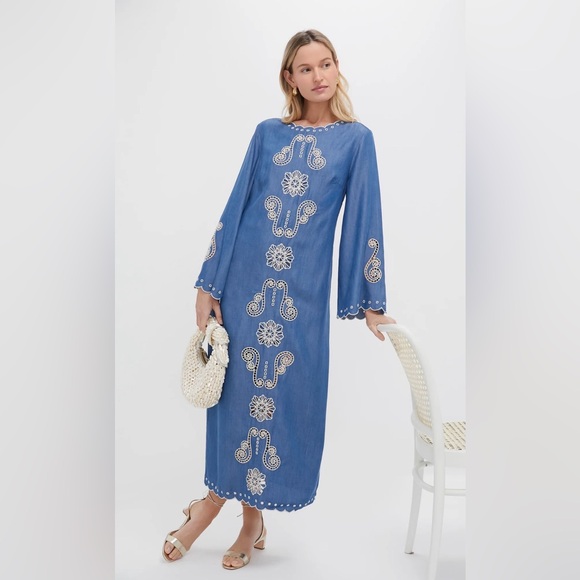 Tuckernuck Dresses & Skirts - LOVE! NWT Tuckernuck Caroline K Blue Chambray Scalloped Dress Sz Large 8 10 12